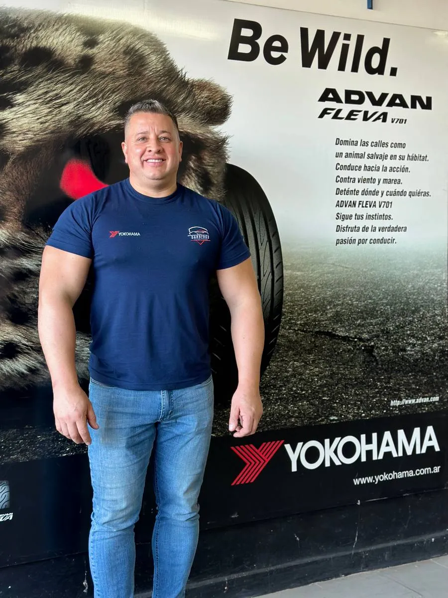 Alberto Barreras, dueño de Barreras Neumáticos, distribuidor oficial YOKOHAMA